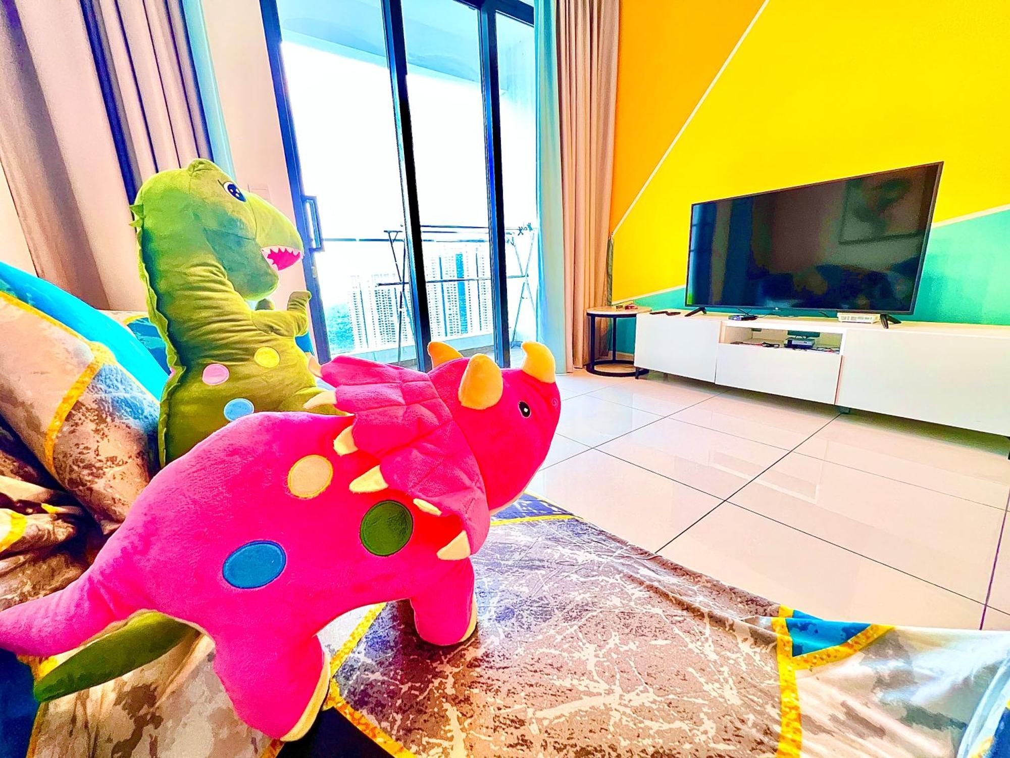 Legoland-Happy Wonder Love Suite-Elysia- Max8Pax-With Garden-Pool View Nusajaya  Exterior photo